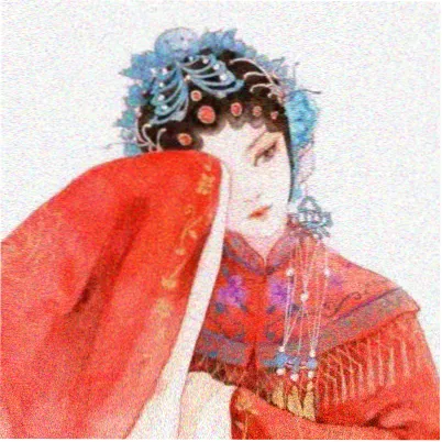 玛蒂尔德·皮亚纳 饰演 玛莲娜母亲